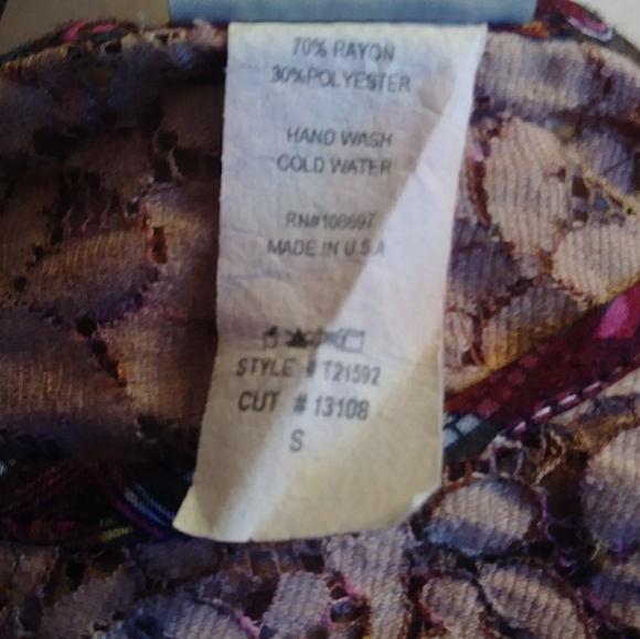 Patterned Shirt - Picture 3 of 3